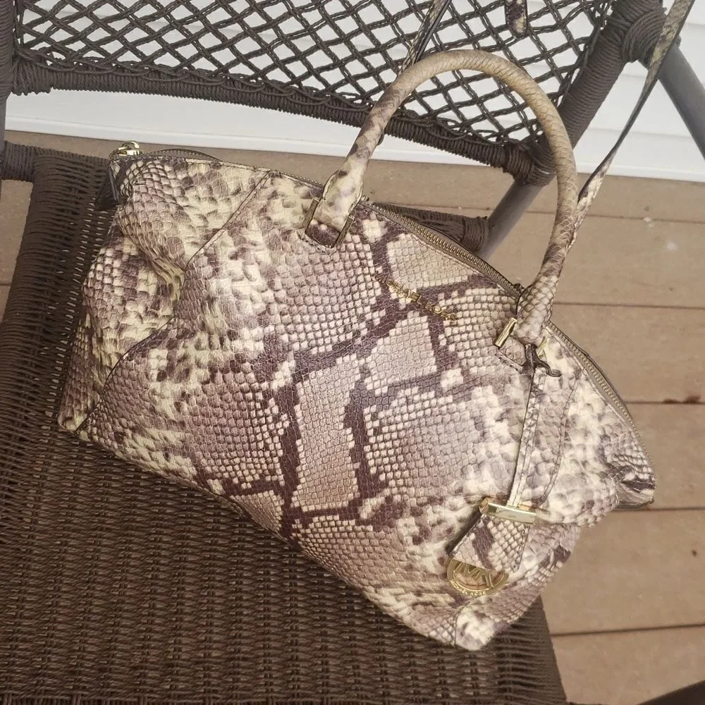 Michael Kors Black Tan Beige Python Embossed Leather Handbag Shoulder Bag Purs